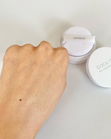 バックミーノーセバムパウダー/rom&nd/ルースパウダーを使ったクチコミ(3枚目)