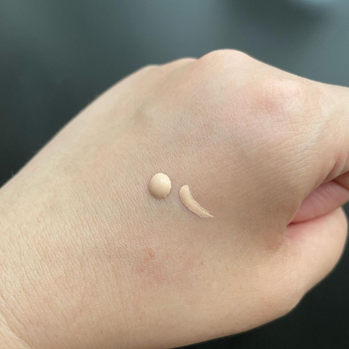 ドラマティックエッセンスリキッド/マキアージュ/リキッドファンデーションを使ったクチコミ（2枚目）