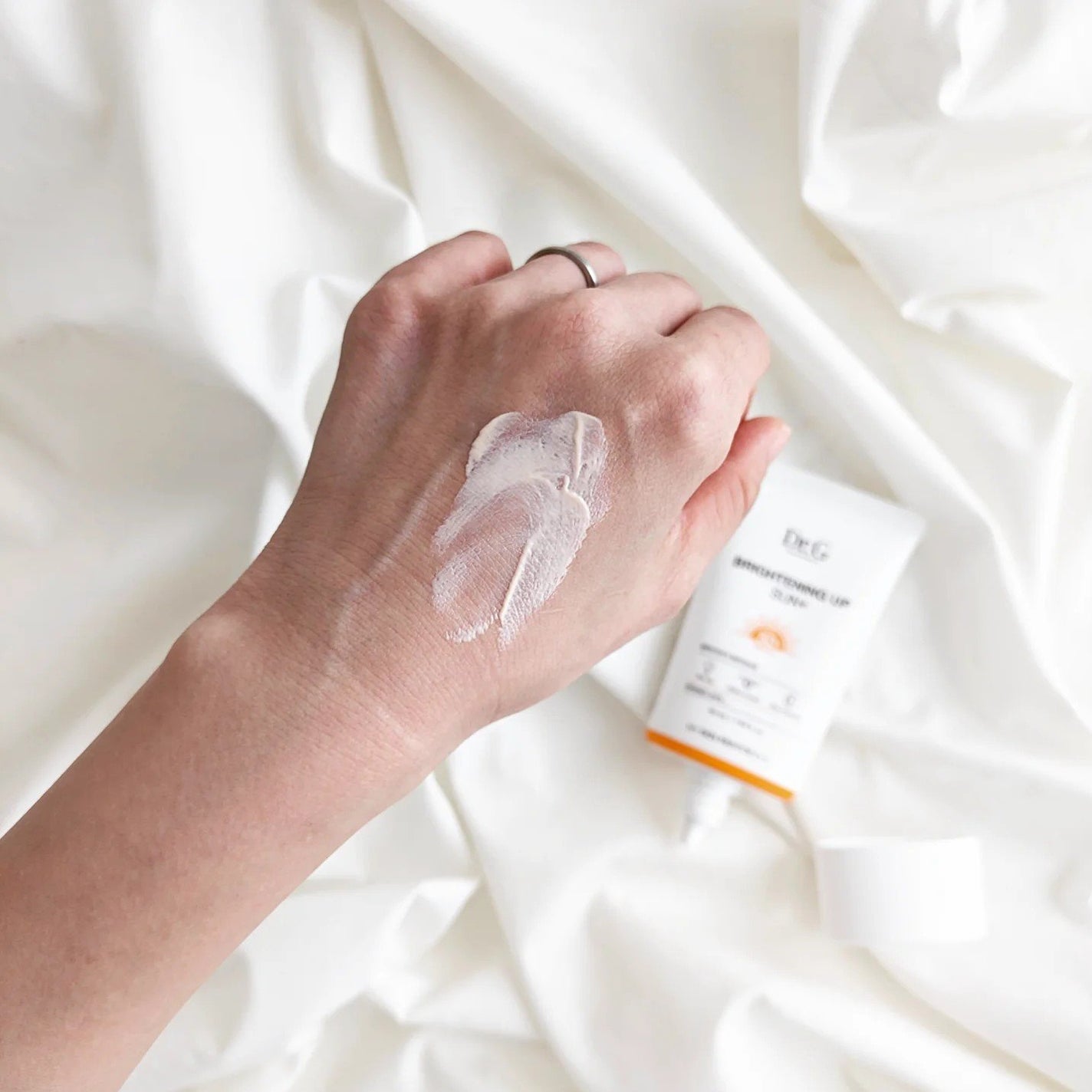 ブライトニングアップサンプラス/Dr.G/日焼け止めクリームを使ったクチコミ(6枚目)