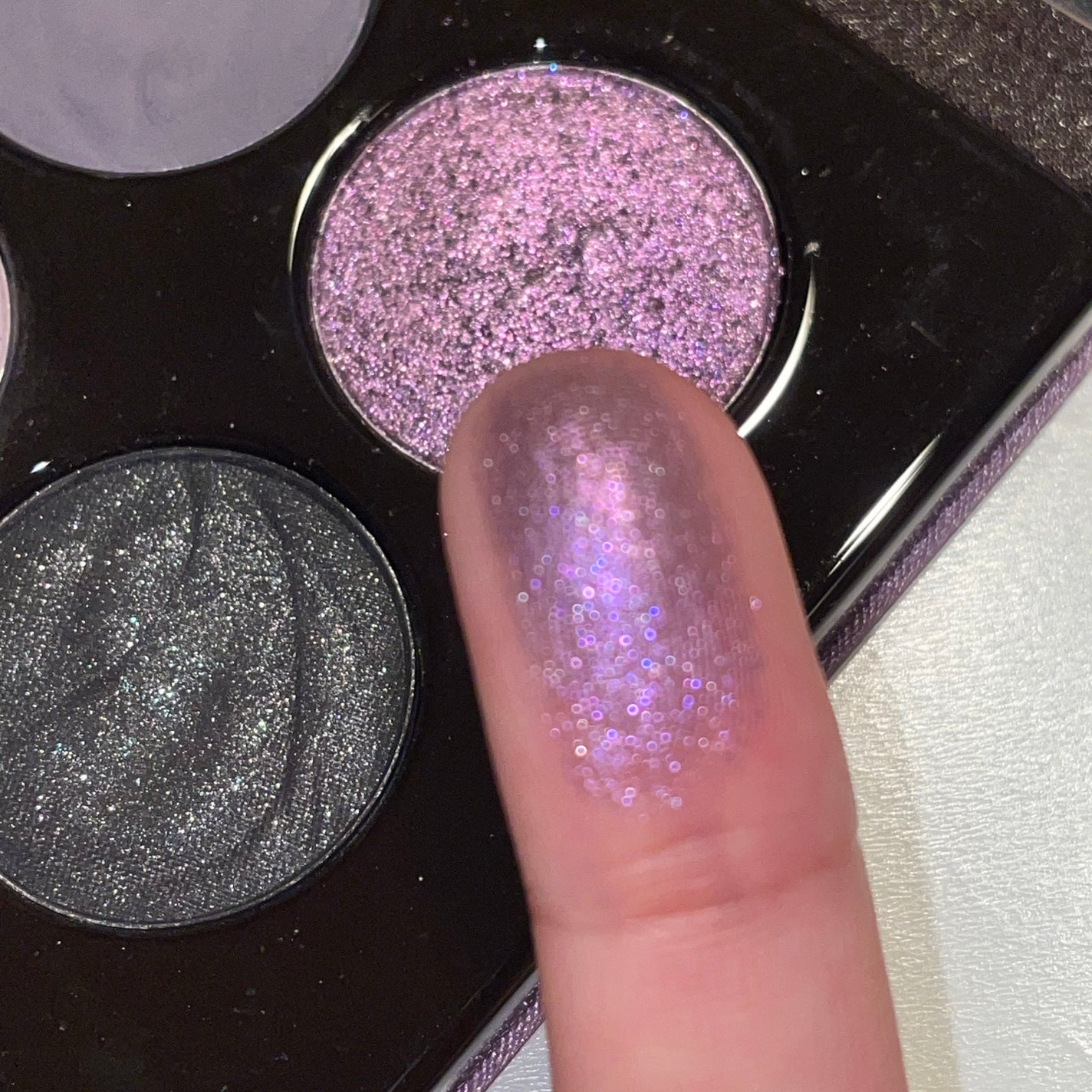 4色アイシャドウパレット/Kaleidos Makeup/アイシャドウパレットを使ったクチコミ(4枚目)