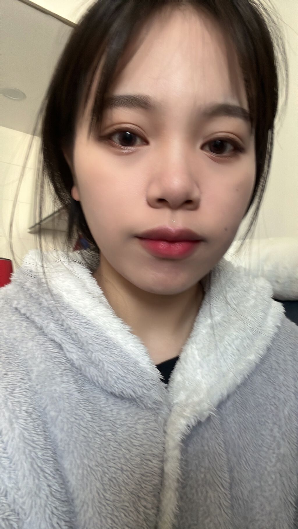 niu24 on LIPS 「今日はこれらを使いました!学生もかえます!😝😝ファデーションは..」(2枚目)