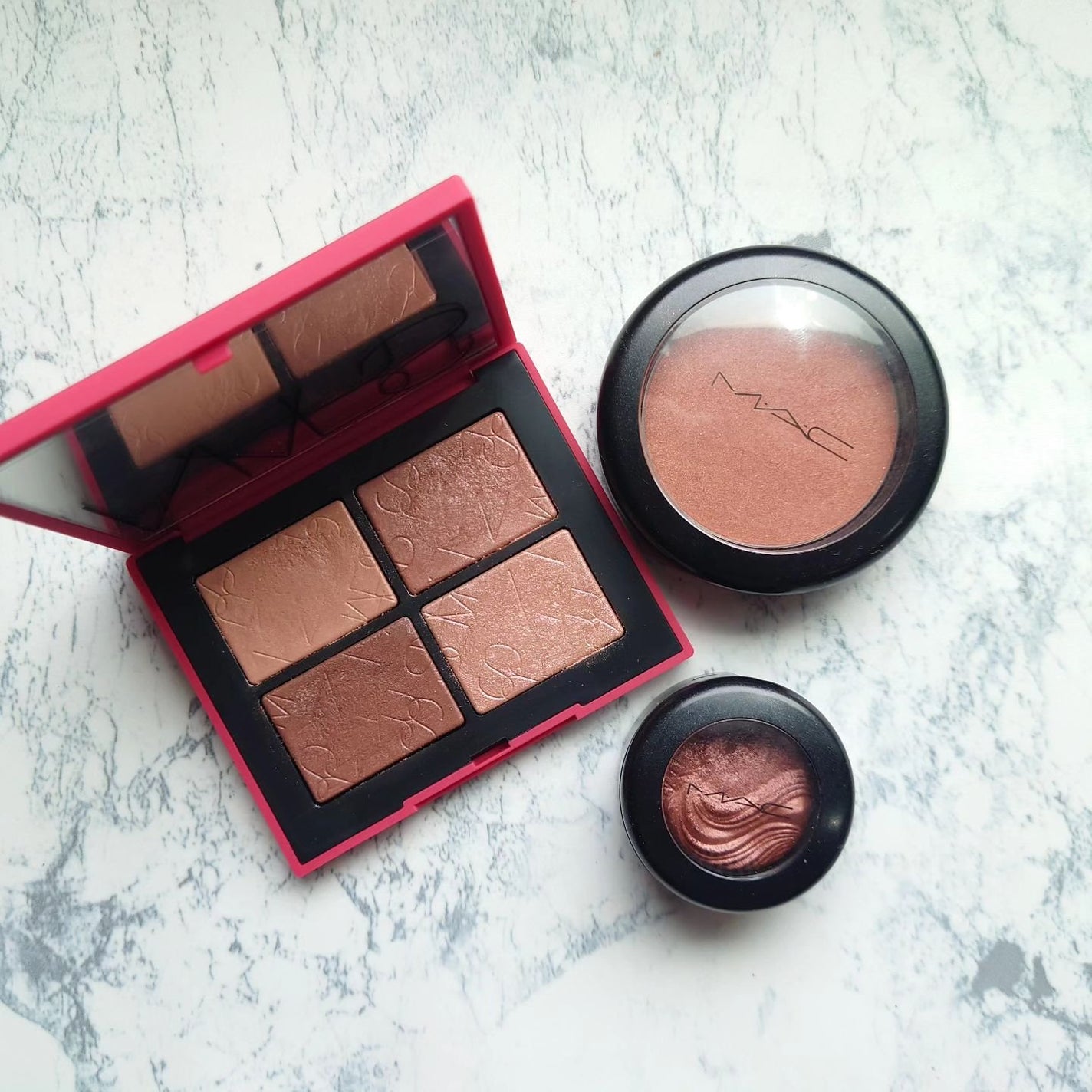 ライトリフレクティング クワッドアイシャドー/NARS/アイシャドウパレットを使ったクチコミ(3枚目)