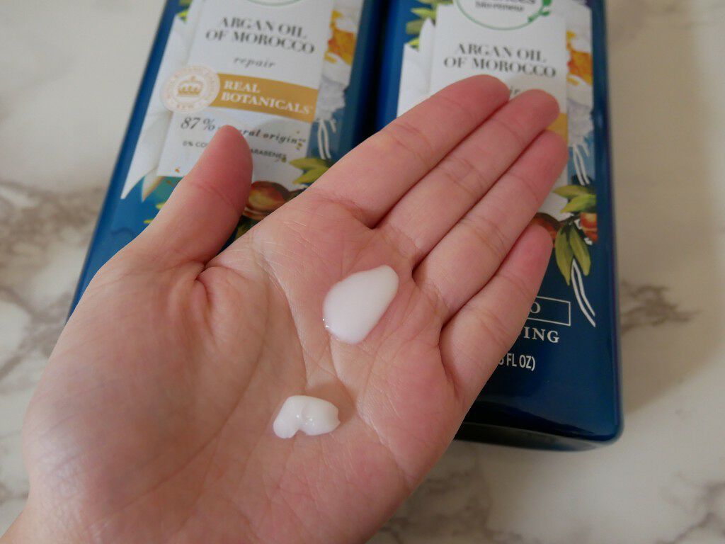 ビオリニュー モロッカンオイル シャンプー／コンディショナー/ハーバルエッセンス/市販シャンプーを使ったクチコミ（2枚目）