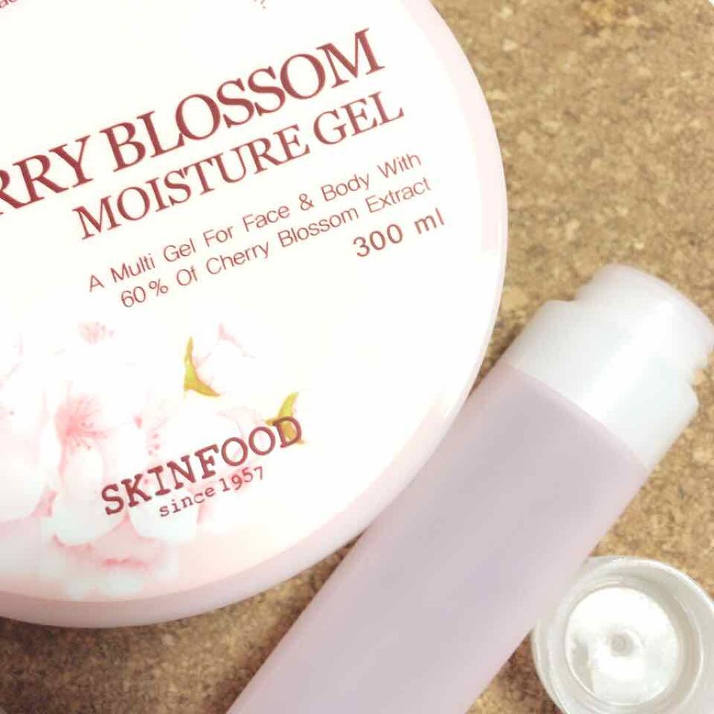 チェリーブロッサムモイスチャージェル/SKINFOOD/ボディローションを使ったクチコミ(1枚目)