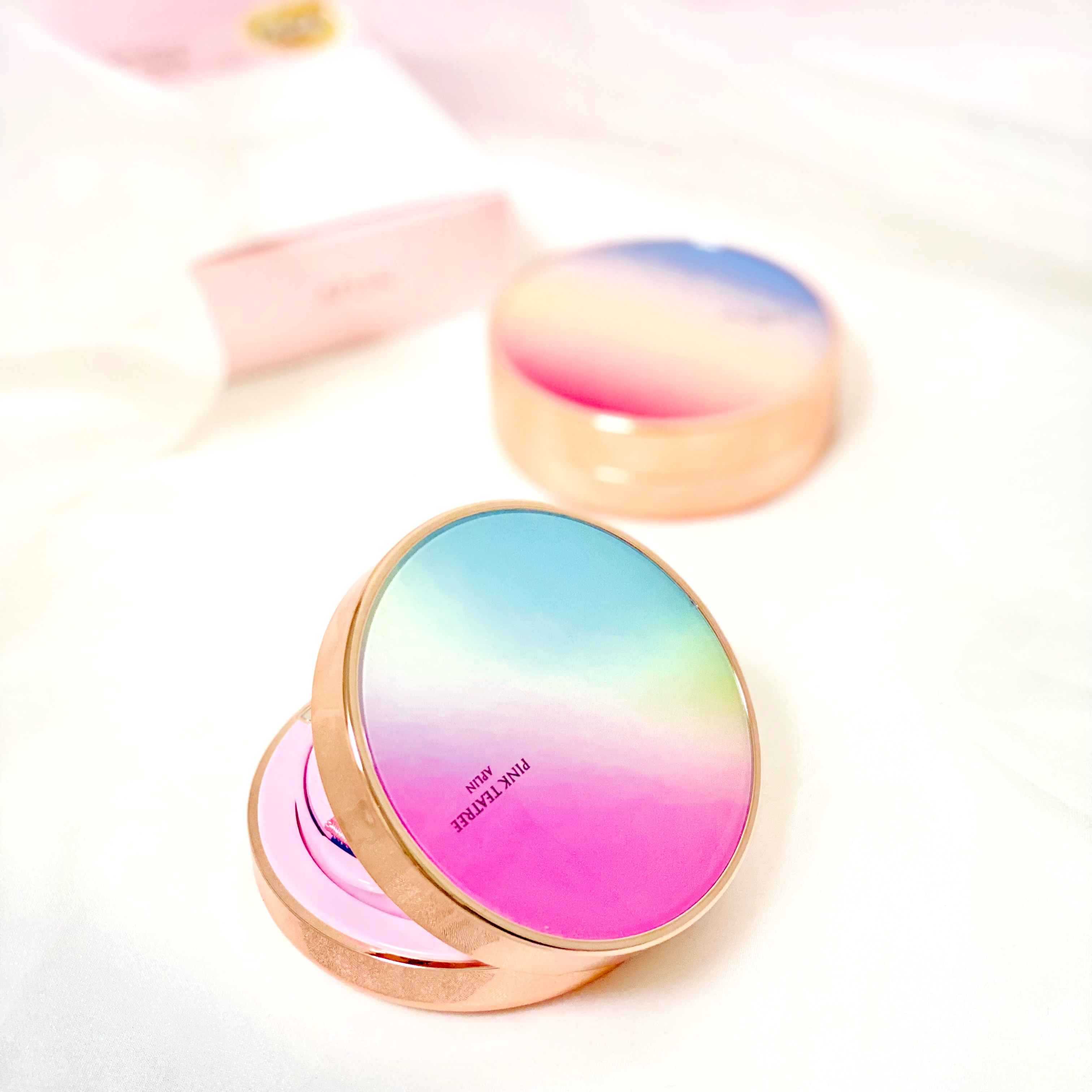 
今月もAPLIN様の素敵な商品レビュー
させていただきました💞

☑︎APLIN / ピンクティーツリーカバークッション
・17号  ポーセリンベージュ

以前も一度レビューさせていただいたファンデ。
またレビューできて嬉しい🫶

や