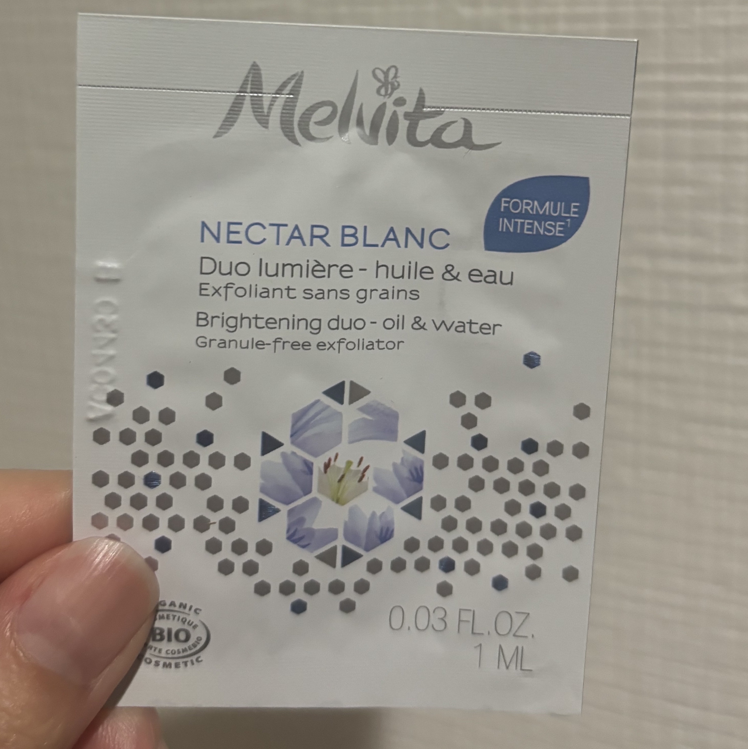 ネクターブラン ウォーターオイル クリアデュオ/Melvita/ブースター・導入液を使ったクチコミ（1枚目）