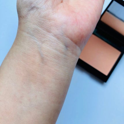 ブラッシュ カラー インフュージョン 11 GUAVA/ローラ メルシエ/パウダーチークを使ったクチコミ(2枚目)