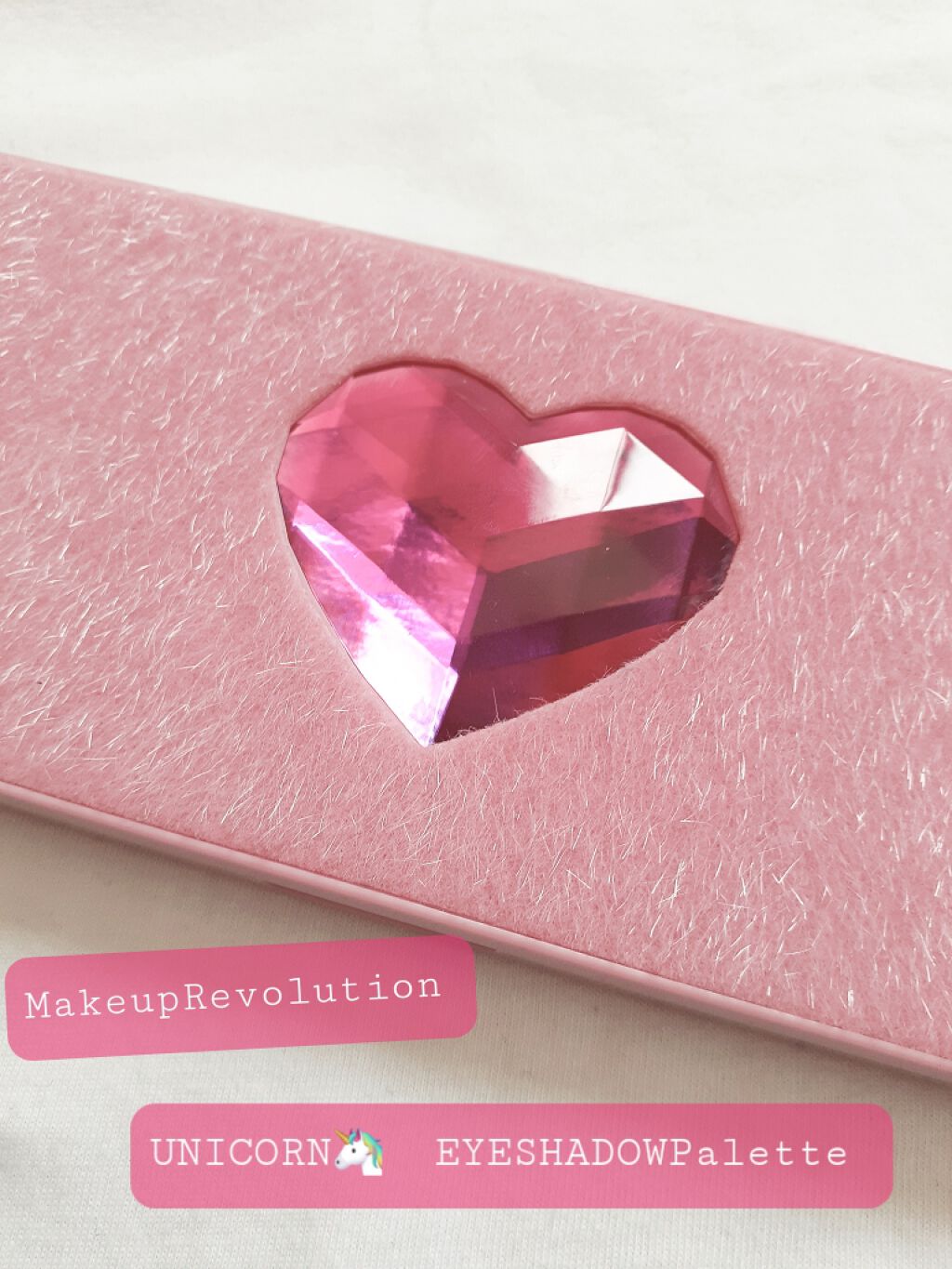 MAKEUP REVOLUTION アイシャドウパレット アイラブチョコレート ユニコーンラブのクチコミ「                                 🦄海外ガールな鬼かわパレット.....」（1枚目）