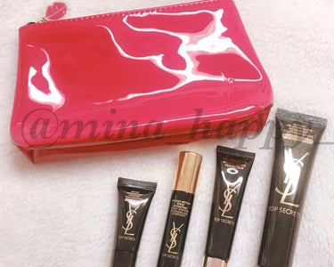 2018 YSL ノエル スキンケア キット
スキンケア製品を合計12000円(税抜)以上購入で
♡ピンクの可愛いポーチ
♡ミスト化粧水 ミニサイズ
♡新発売の乳液 ミニサイズ
が付いてきます😊

ファ