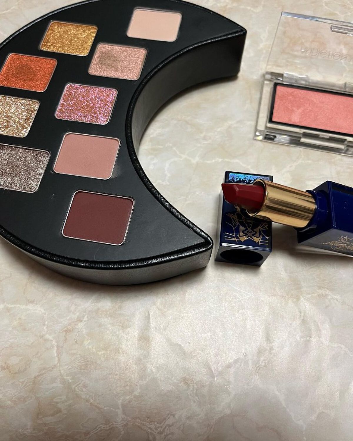 キヌ ルージュ サテン RD196(限定パッケージ)/shu uemura/口紅を使ったクチコミ（1枚目）