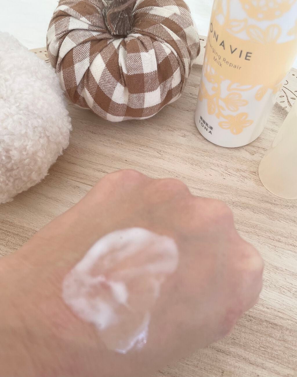 チャージング リペア ミルク/イオナヴィー/乳液を使ったクチコミ(2枚目)