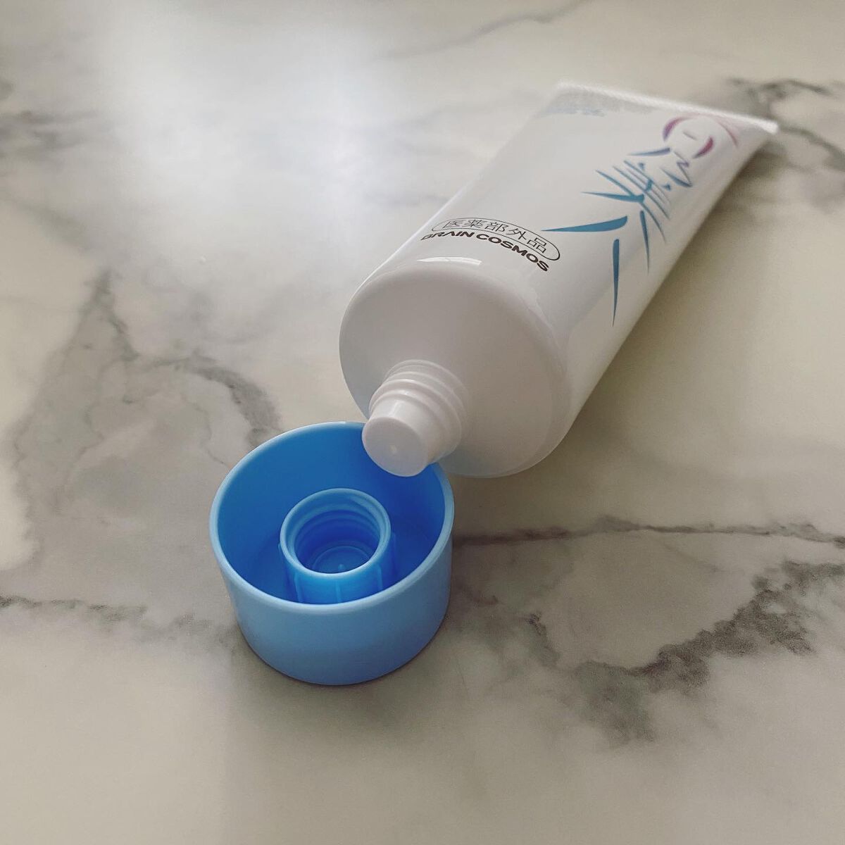 美白乃美人ピーリングジェル/ブレーンコスモス/ピーリングを使ったクチコミ（2枚目）