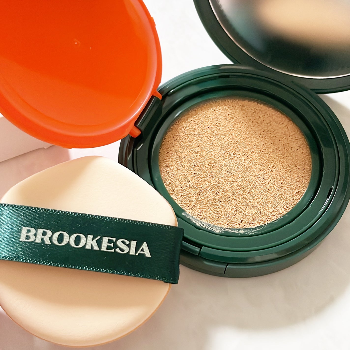 スキンエンハンサー コンパクトクッション(グロー)/BROOKESIA/クッションファンデーションを使ったクチコミ(3枚目)