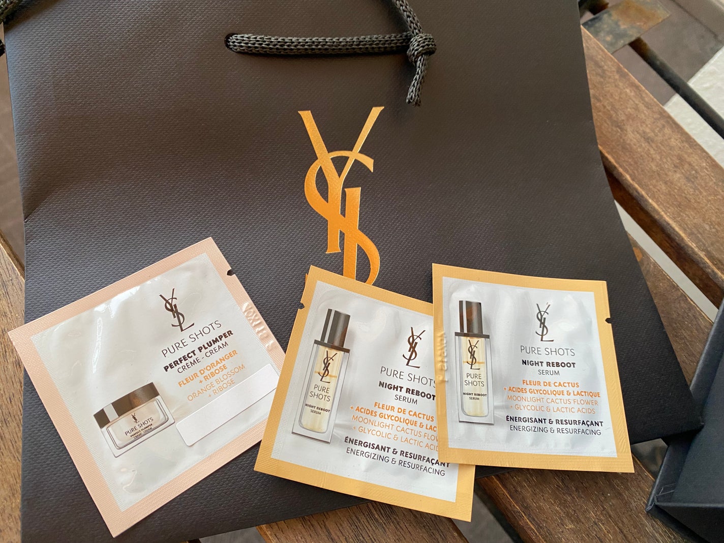 クチュール ミニ クラッチ/YVES SAINT LAURENT BEAUTE/アイシャドウパレットを使ったクチコミ(5枚目)