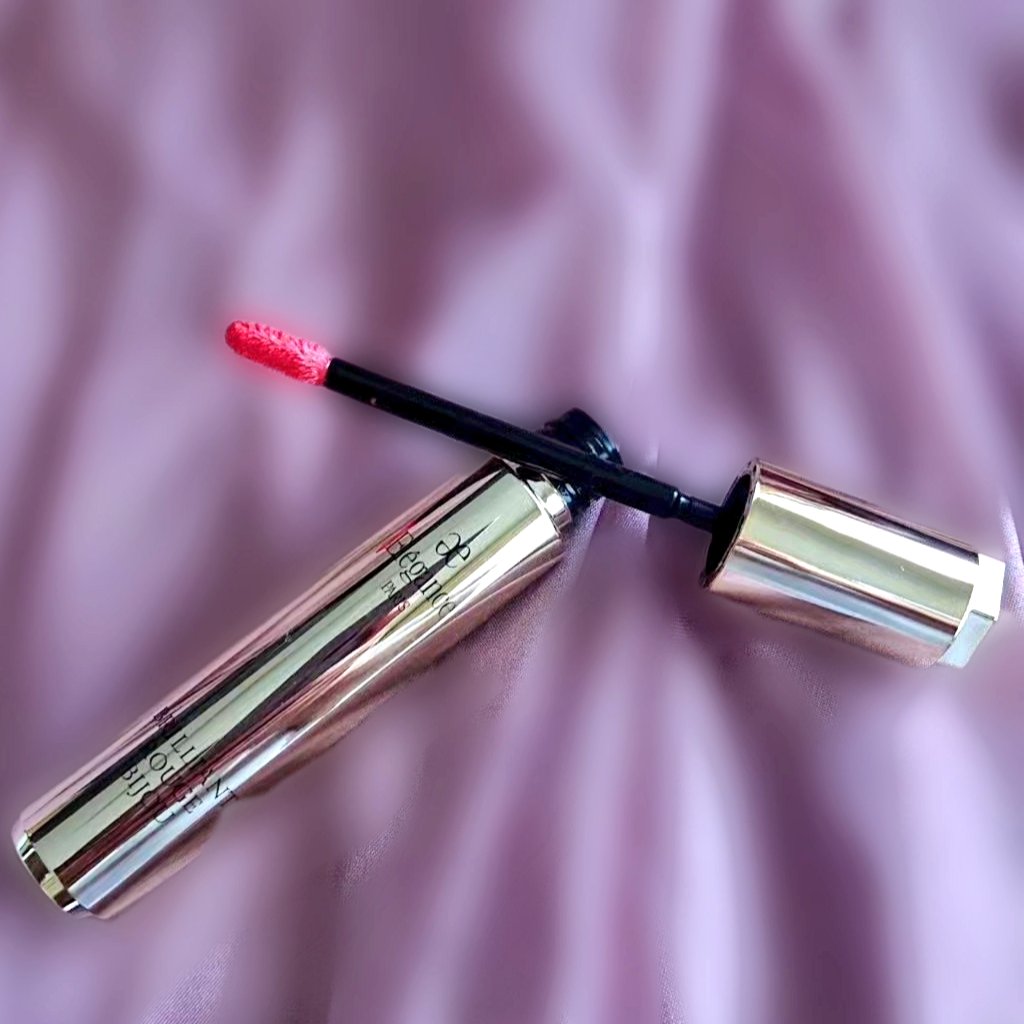 エレガンス リクイッド ルージュ ビジュー/Elégance/口紅を使ったクチコミ（2枚目）