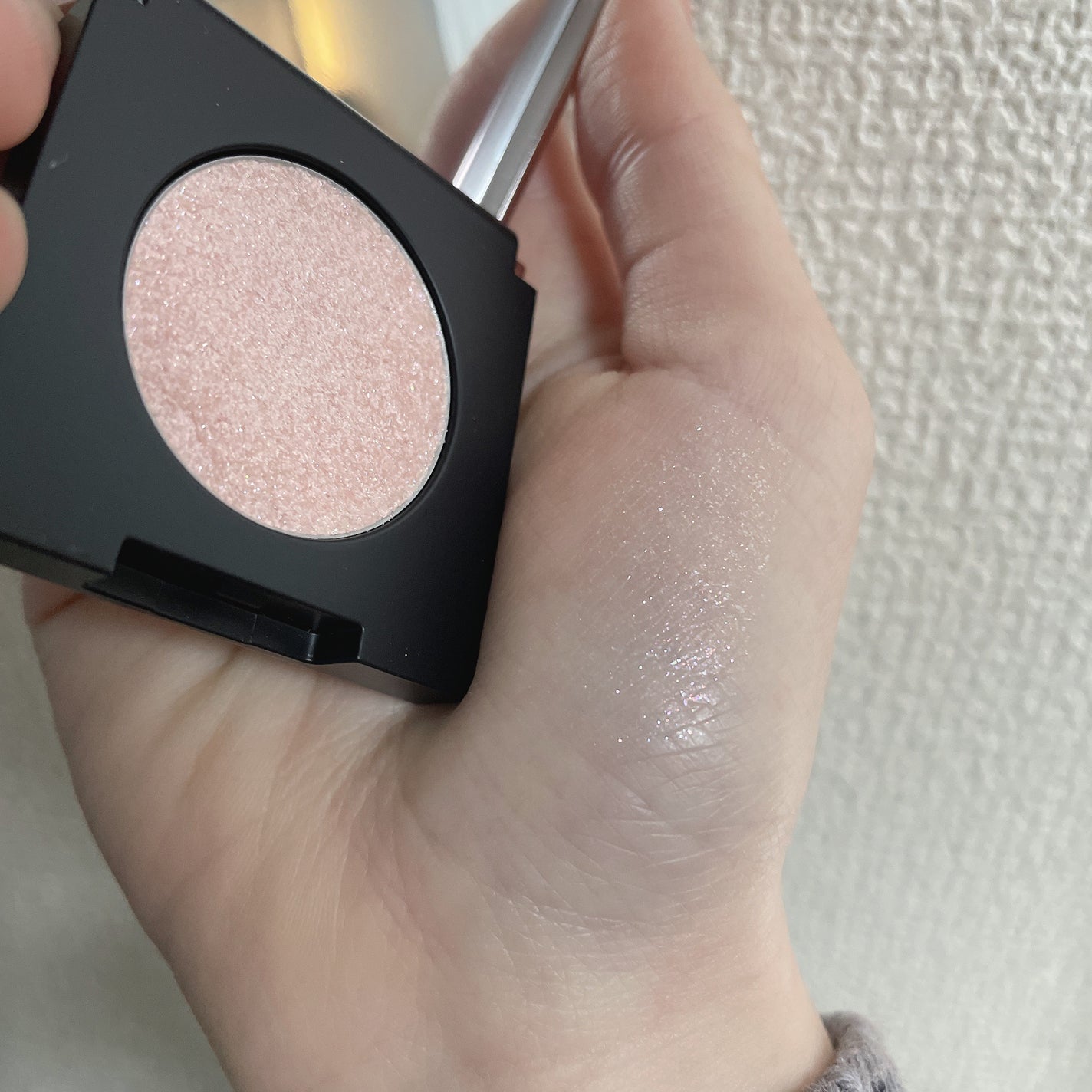 グリッターロックアイズ/ETUDE/単色アイシャドウを使ったクチコミ(3枚目)