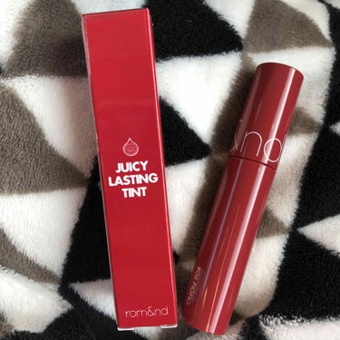 rom&nd  JUICY LASTING TINT  #06 FIGFIG

良い！

もう、良い！しか出てこん💓

ティントって苦手で、乾燥するイメージやったんやけど、世の中ってちゃんと進化してるん