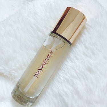 


✴︎ YVES SAINT LAURENT BEAUTE
　ラディアント タッチ ブラープライマー

見た目の可愛いくて人気のYVES SAINT LAURENTの
メイクアップベース🌿
肌の凹凸