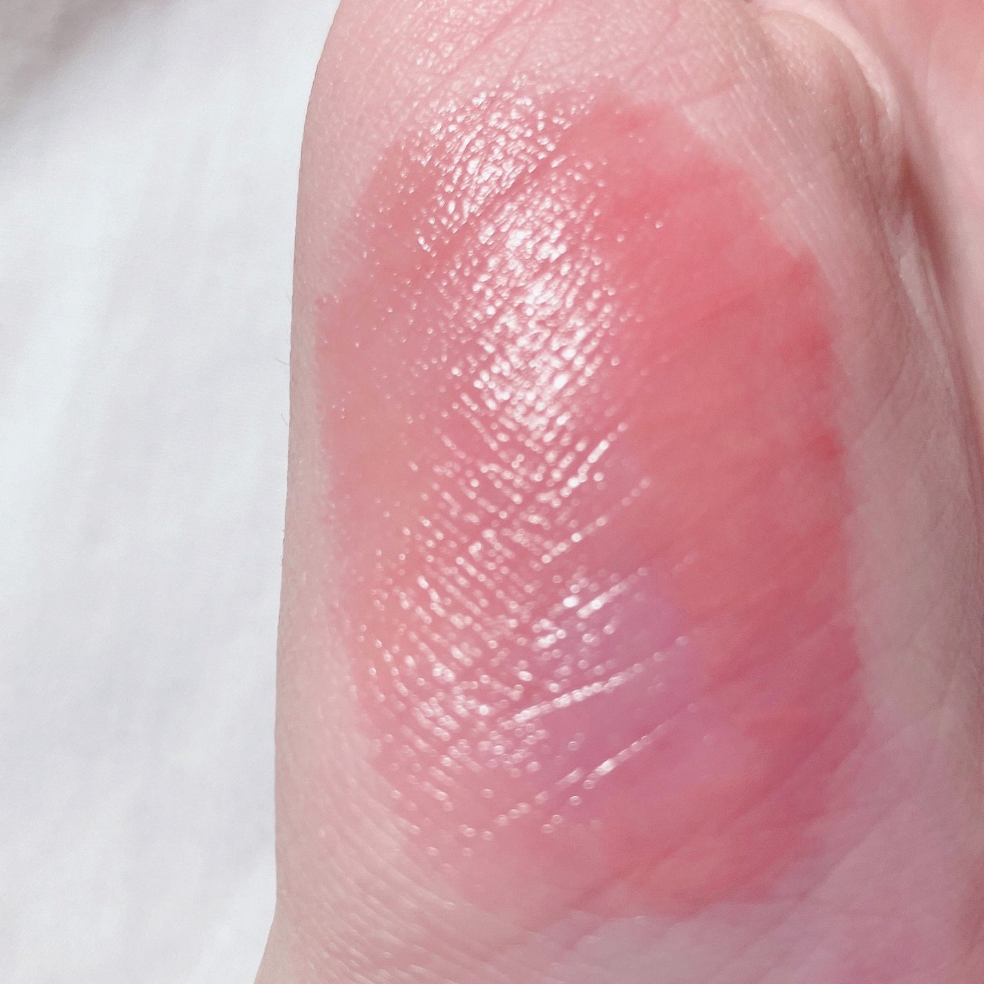 ジューシーラスティングティント/rom&nd/リップティントを使ったクチコミ(2枚目)