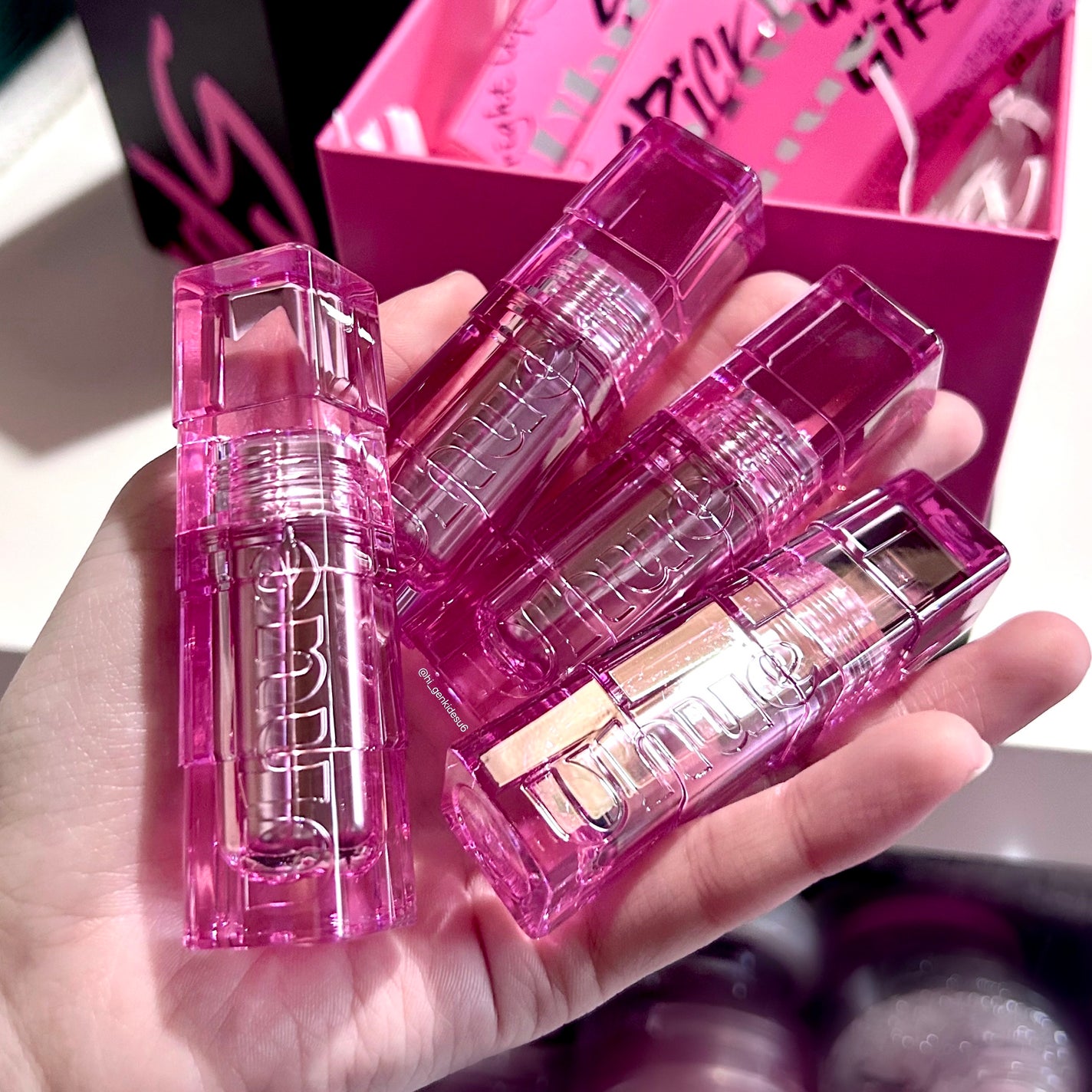 SPICY PINK パウティミラーティント/Uhue/リップティントを使ったクチコミ(1枚目)