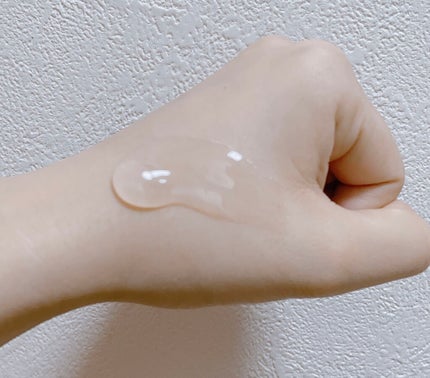 CHANEL ル ブラン メークアップ リムーバーのクチコミ「ブライトニングケアラインのクレンジング✨
CHANEL LE BLANCシリーズの
透明感の.....」(2枚目)