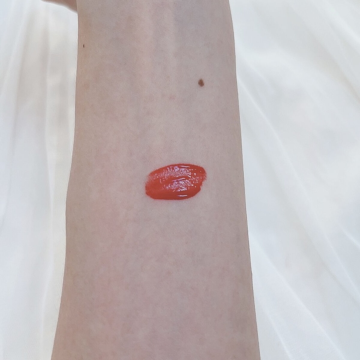 ジューシーラスティングティント/rom&nd/リップティントを使ったクチコミ（3枚目）