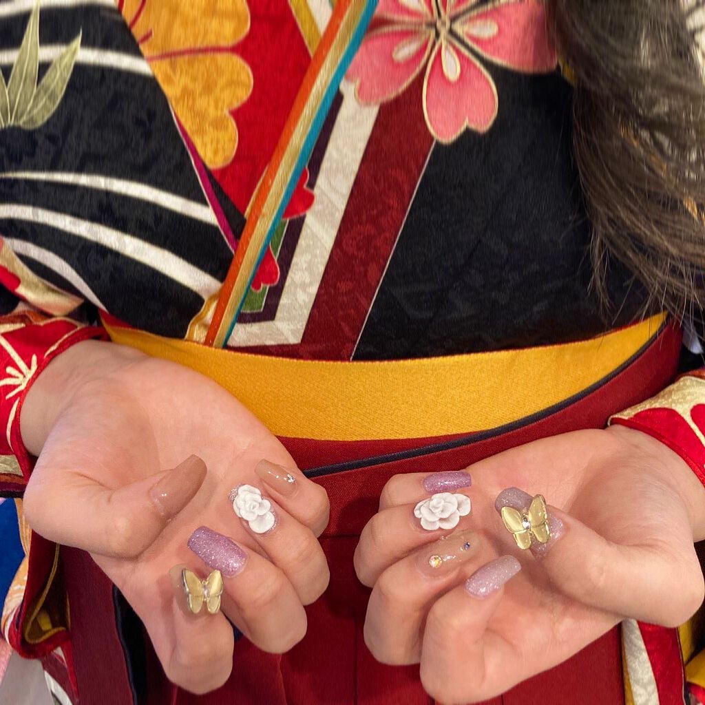 cst on LIPS 「#卒業式#大人可愛い#卒業式おめでとう💅#ネイル好きな人と繋が..」(1枚目)