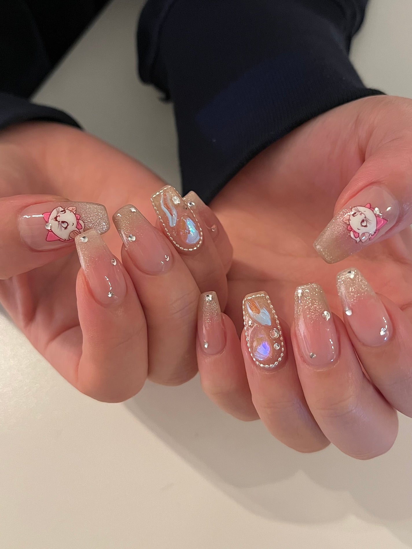 mina on LIPS ãcheekmagnetðð€..ãïŒ2æç®ïŒ