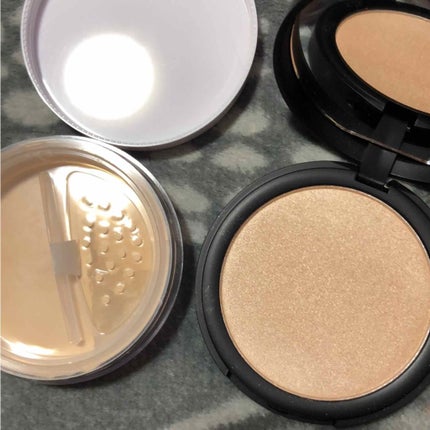 シマー ハイライト パウダー/e.l.f. Cosmetics/プレストパウダーを使ったクチコミ(2枚目)