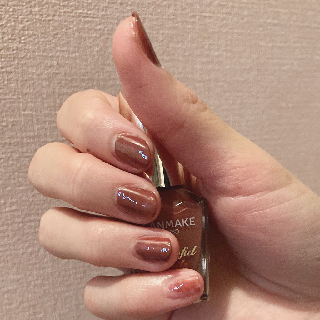 カラフルネイルズ/キャンメイク/マニキュアを使ったクチコミ（1枚目）