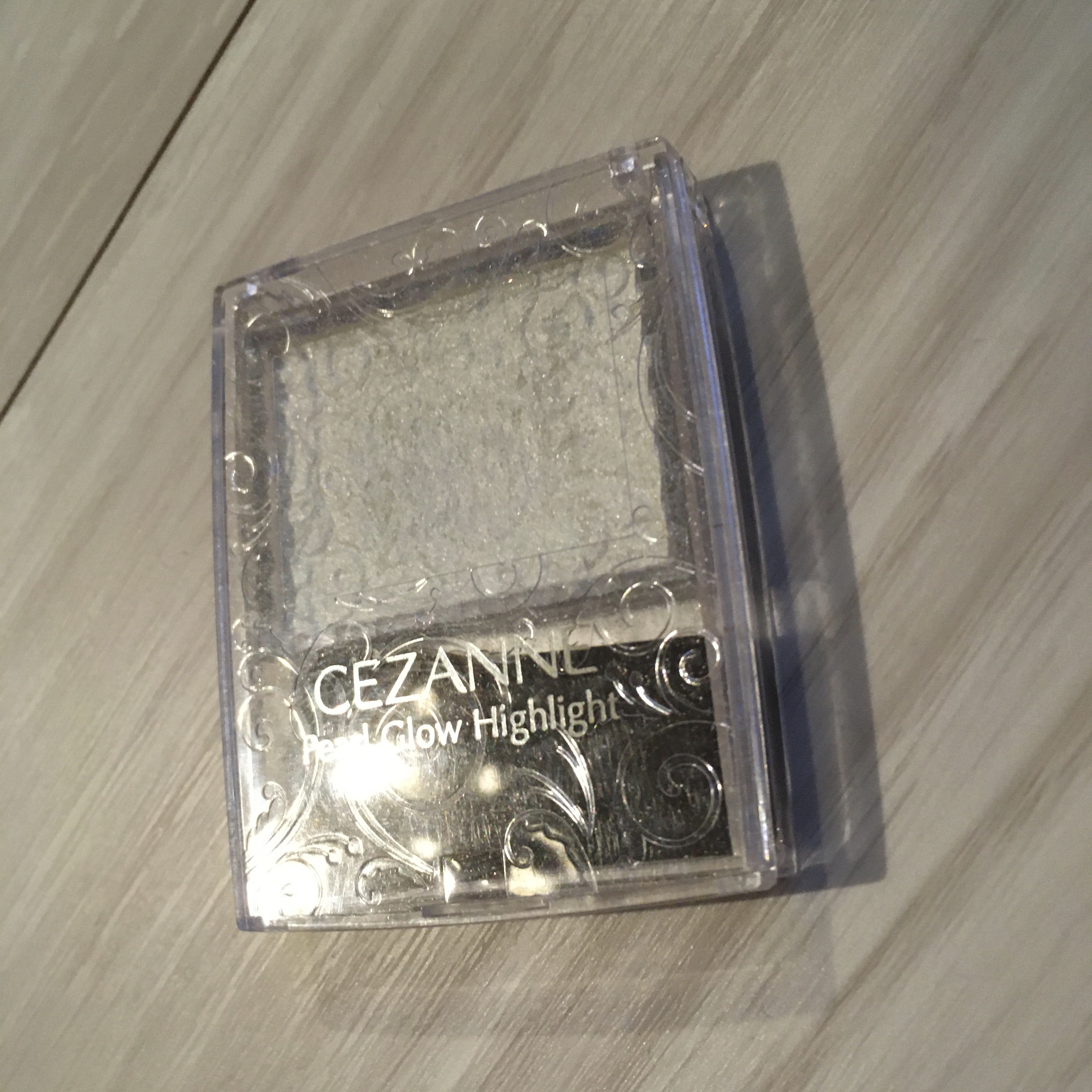 パールグロウハイライト/CEZANNE/パウダーハイライトを使ったクチコミ（1枚目）