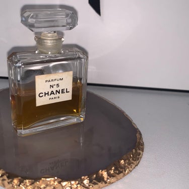 シャネル N°5 パルファム 7.5ml/CHANEL/香水(レディース)を使ったクチコミ（3枚目）