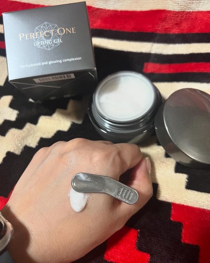 パーフェクトワン リフティングジェル/パーフェクトワン/オールインワン化粧品を使ったクチコミ(4枚目)