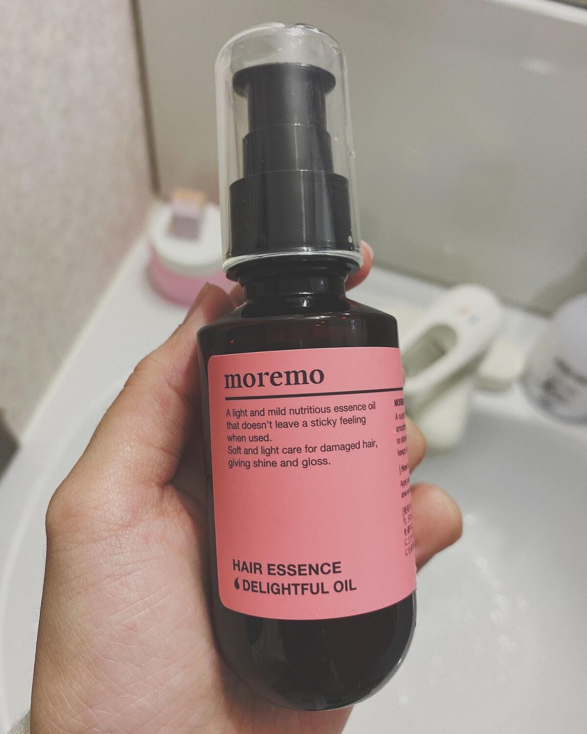 ヘアエッセンスディライトフルオイル 70ml / Hair Essence Delightful Oil 70ml/moremo/ヘアオイルを使ったクチコミ(1枚目)