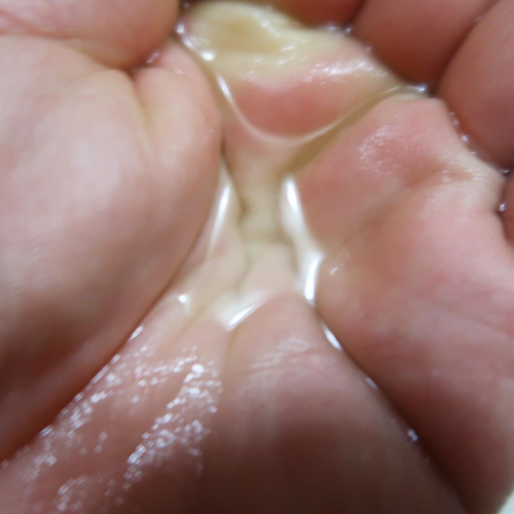 ミスクレオ on LIPS 「麗凍化粧品のホームページにクレンジングと洗顔が、あなたの肌を変..」(3枚目)