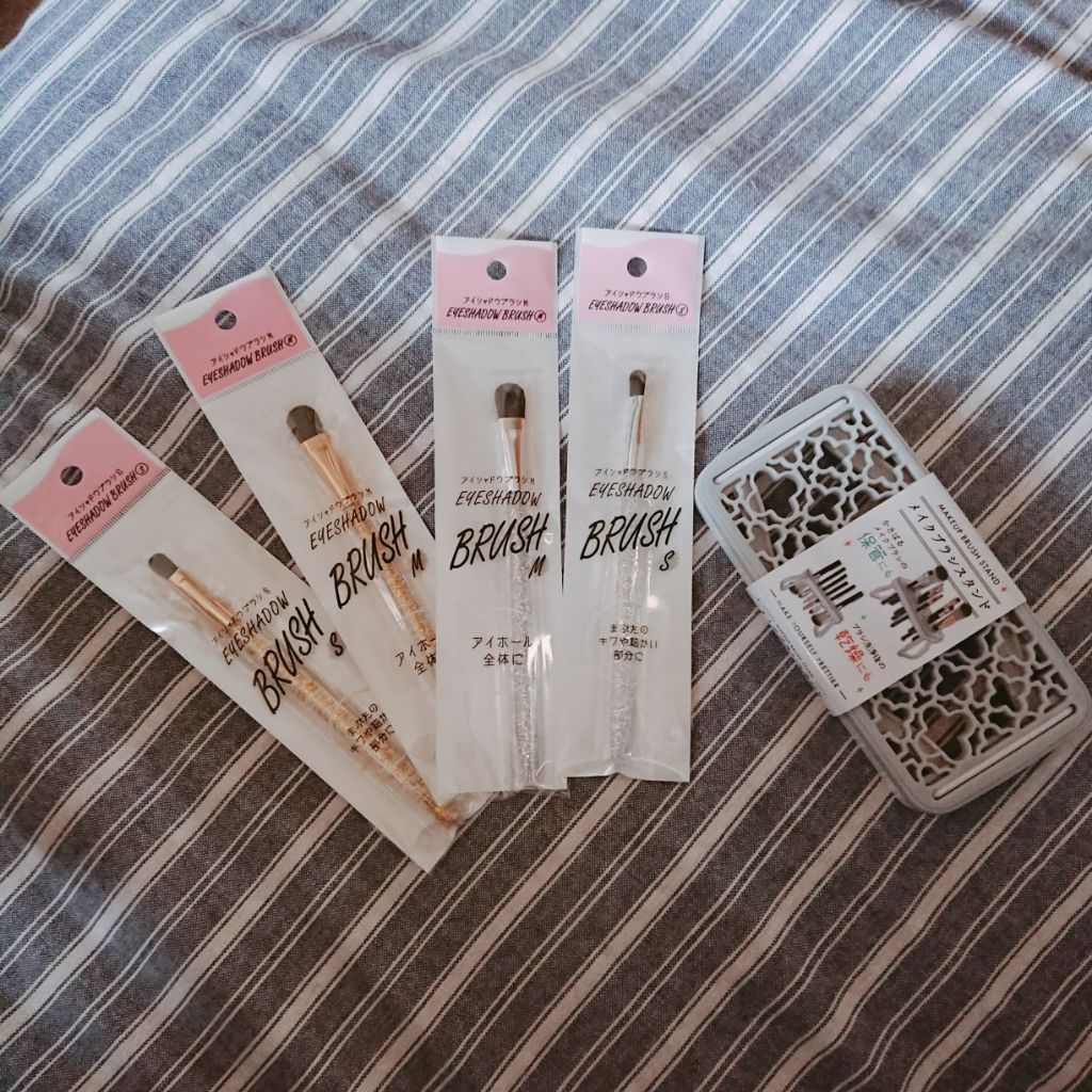 シャドウブラシ/セリア/メイクブラシを使ったクチコミ(1枚目)