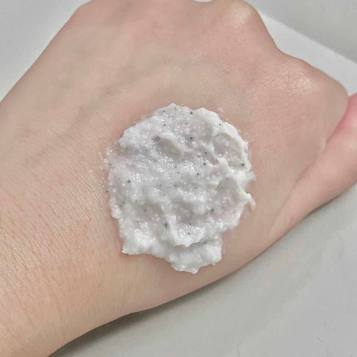 フェイスポリッシャー リフレッシング(ミント)/SABON/スクラブ・ゴマージュを使ったクチコミ(2枚目)