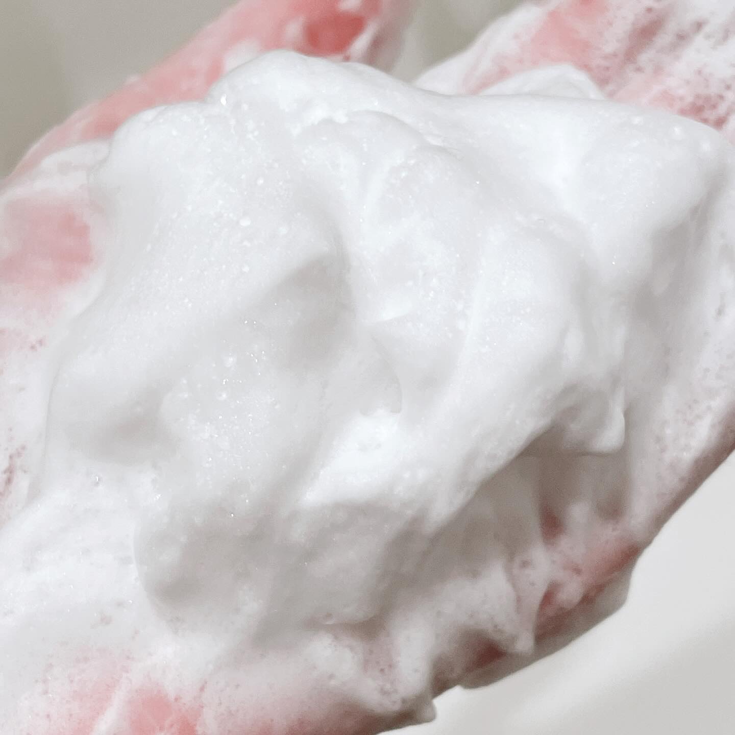 センカ　プレミアムパーフェクトホイップクリア　（医薬部外品）/SENKA（専科）/洗顔フォームを使ったクチコミ（3枚目）