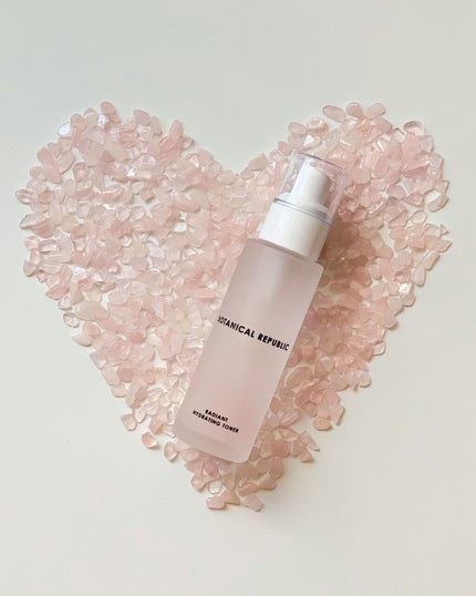 化粧水の使い方で素肌が変わる!手とコットンの正しい塗り方&順番|悩み別おすすめ化粧水17選