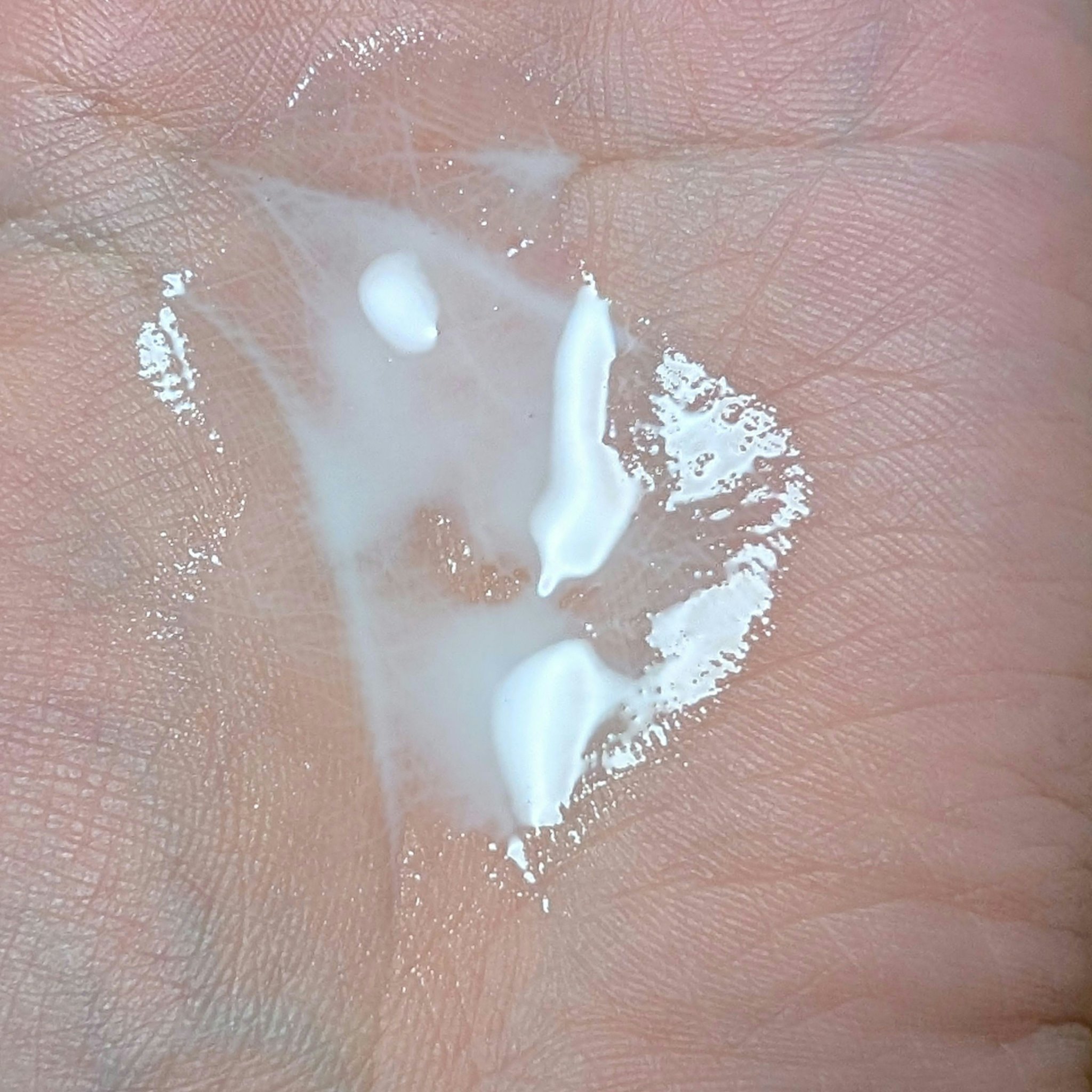 ミルティー モイスチャーミルクスプレー VC/ナリスアップ/オールインワン化粧品を使ったクチコミ（2枚目）