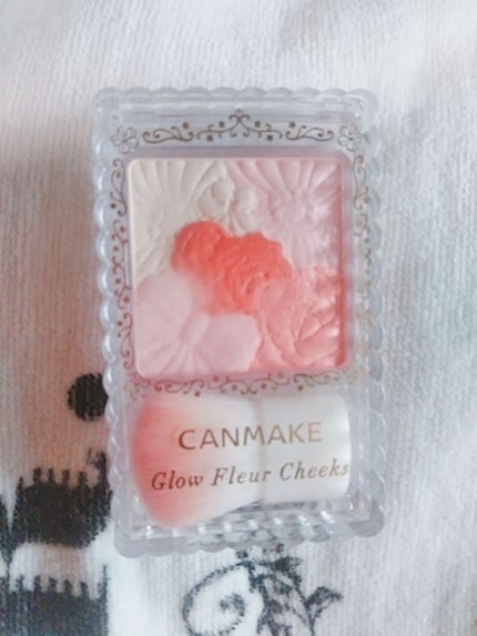 グロウフルールチークス/キャンメイク/パウダーチークを使ったクチコミ(1枚目)
