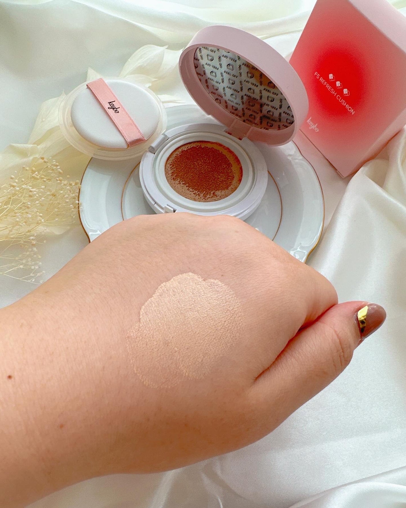 F5 リフレッシュクッション/keybo/クッションファンデーションを使ったクチコミ(3枚目)
