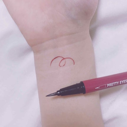 PRETTY EYES/xixi/リキッドアイライナーを使ったクチコミ(2枚目)