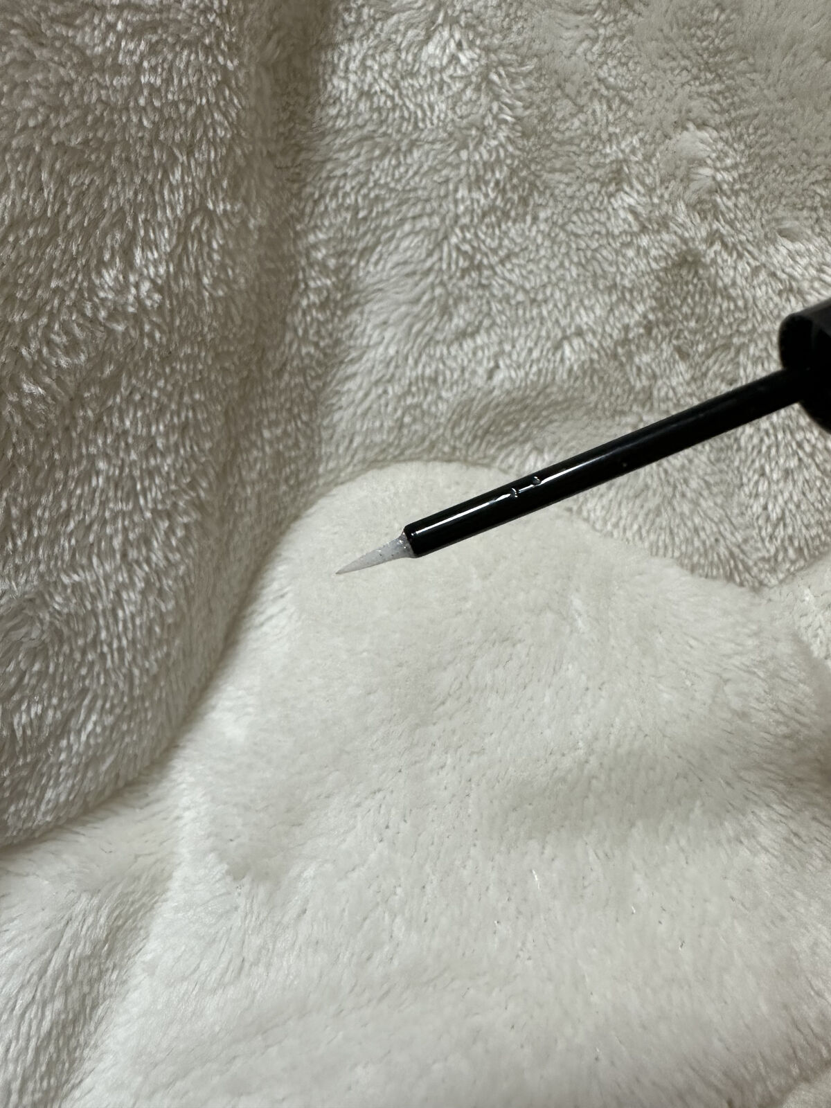 トゥインクル グリッター/innisfree/リキッドアイライナーを使ったクチコミ（3枚目）