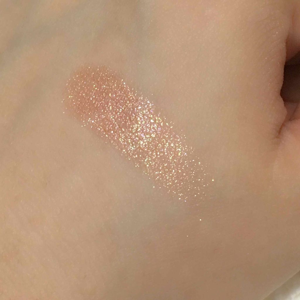 プリズム エアー シャドウ/CLIO/単色アイシャドウを使ったクチコミ（3枚目）