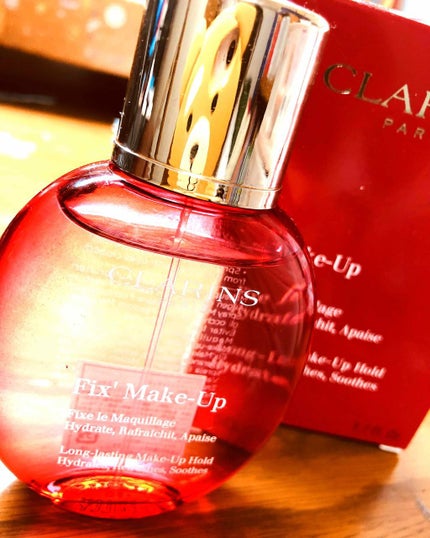 フィックス メイクアップ/CLARINS/ミスト状化粧水を使ったクチコミ(1枚目)