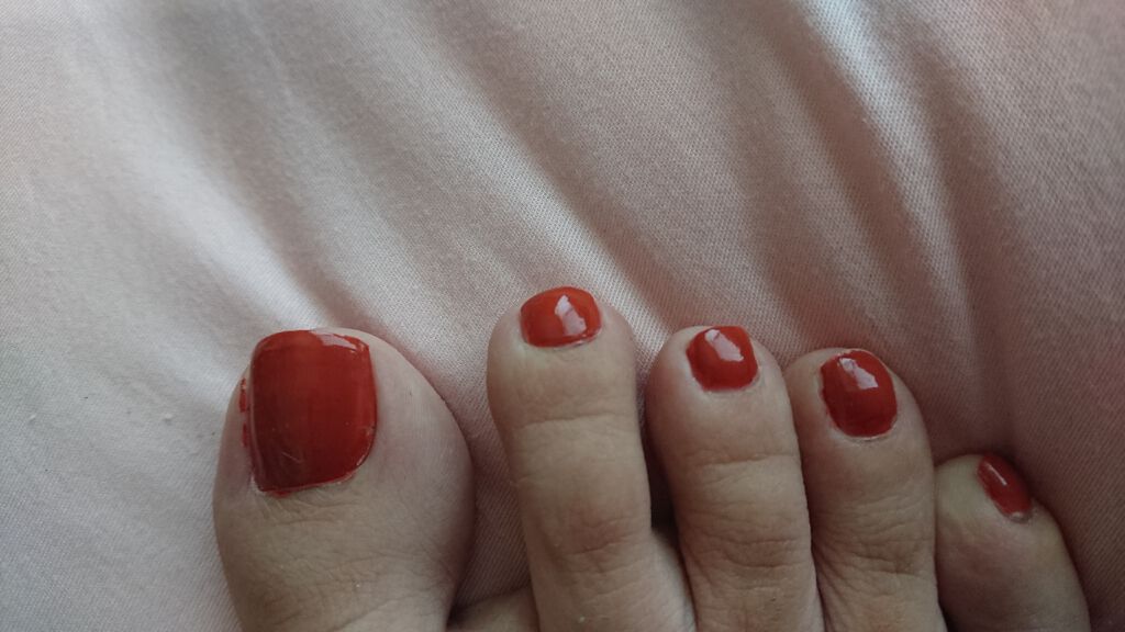 カラフルネイルズ/キャンメイク/マニキュアを使ったクチコミ(2枚目)