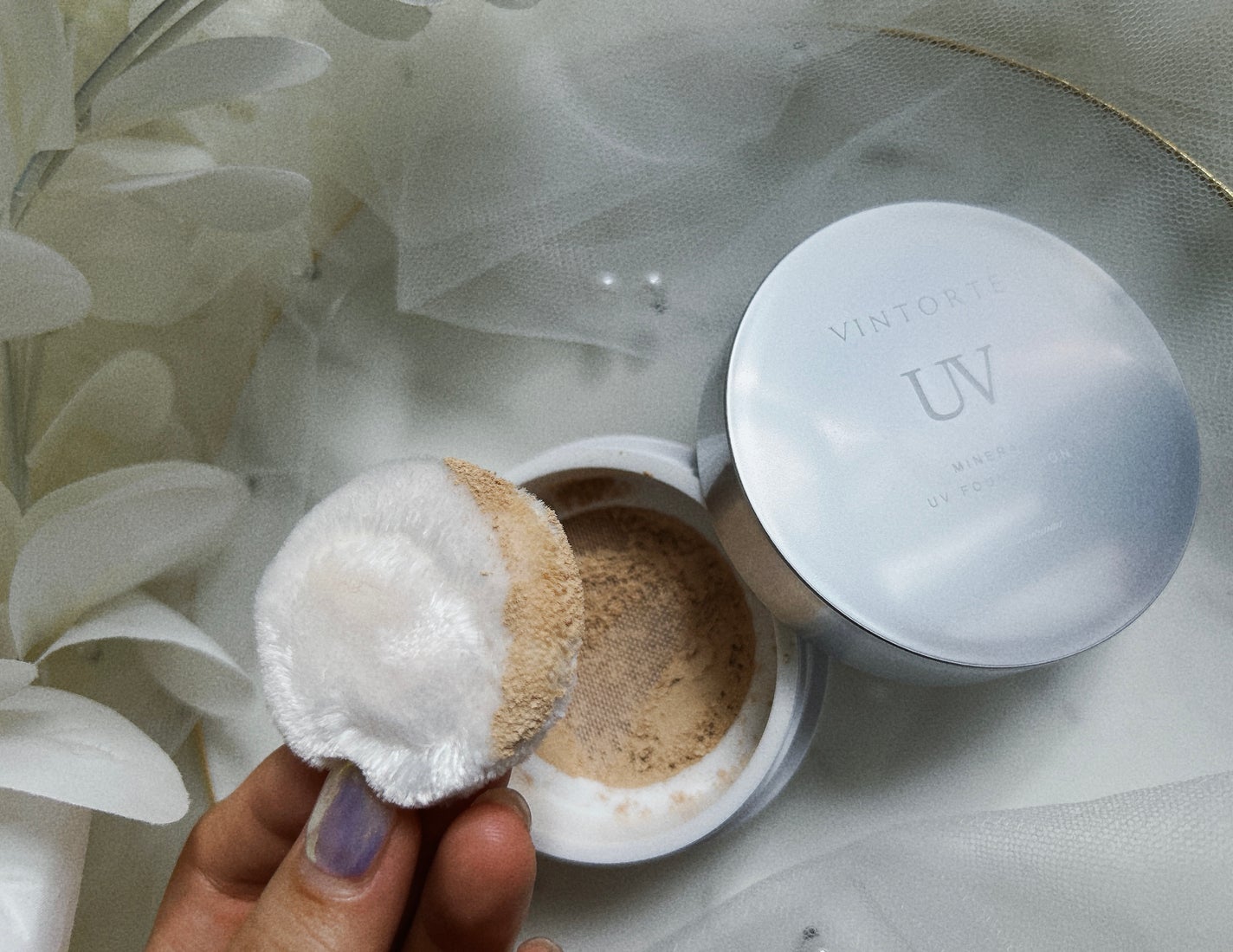 ミネラルUVファンデーション(ケース・パフ付)/ヴァントルテ/パウダーファンデーションを使ったクチコミ(3枚目)