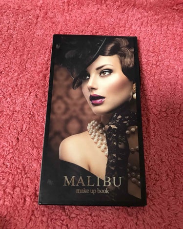 マリブビューティー メイクアップブックのクチコミ「♡MALIBU
    make up book   #02


アイシャドウ16色
チーク3.....」（2枚目）