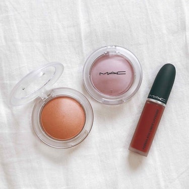 ❤︎ MAC

      グロー　プレイ　ブラッシュ

　　ソー　ナチュラル

　　トータリー　シンクト

　　[¥3,500]


       パウダー　キス　リキッド　リップカラー

　　デボー